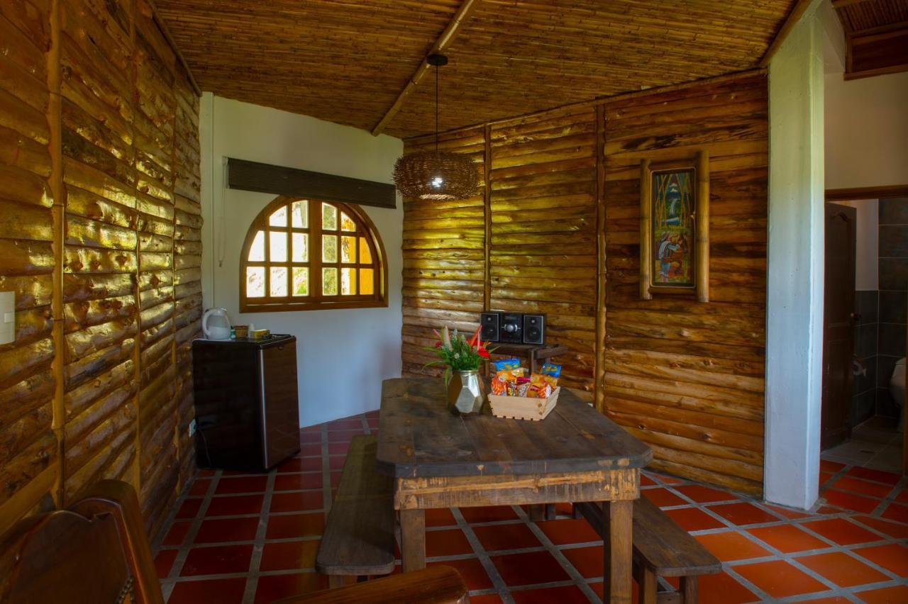 Апартаменти Hacienda Charrascal Coffe Farm Манісалес Екстер'єр фото
